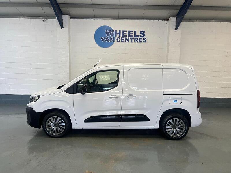 Used Peugeot Partner 2024 for sale - 76903873: Photo 2