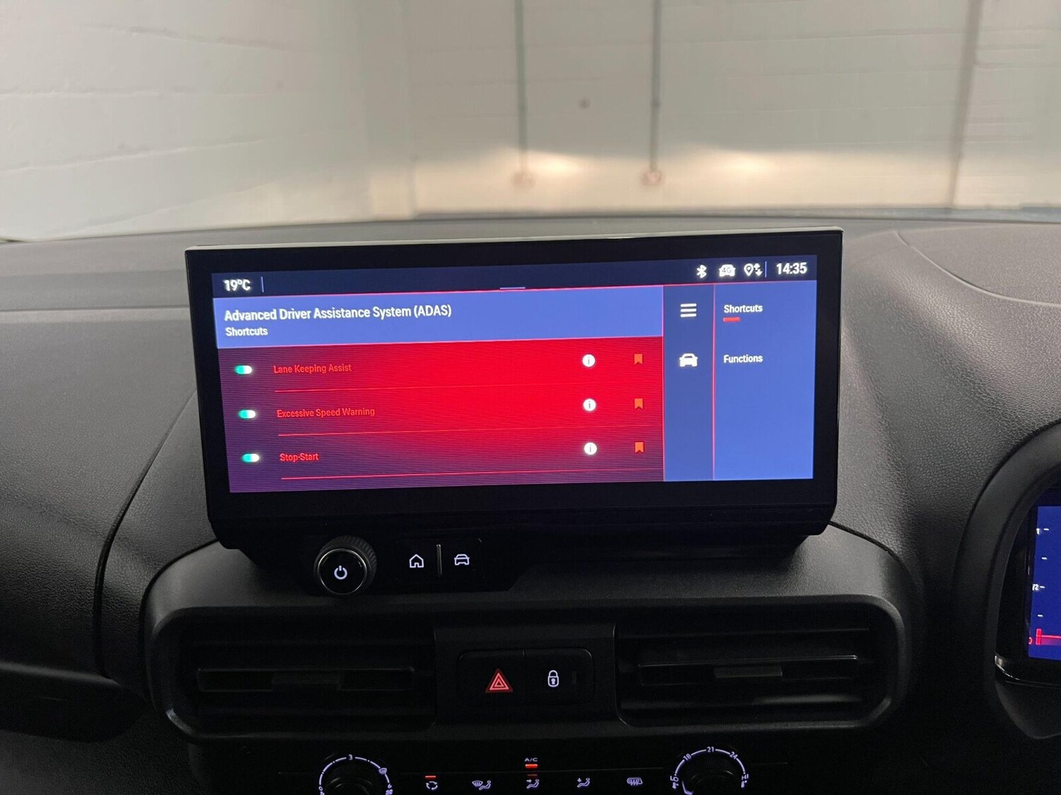 Used Vauxhall Combo 2024 for sale - 76140410: Photo 29