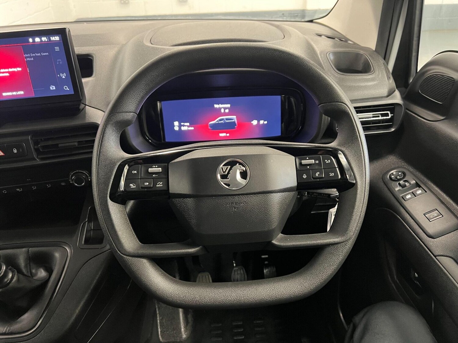 Used Vauxhall Combo 2024 for sale - 76140410: Photo 32