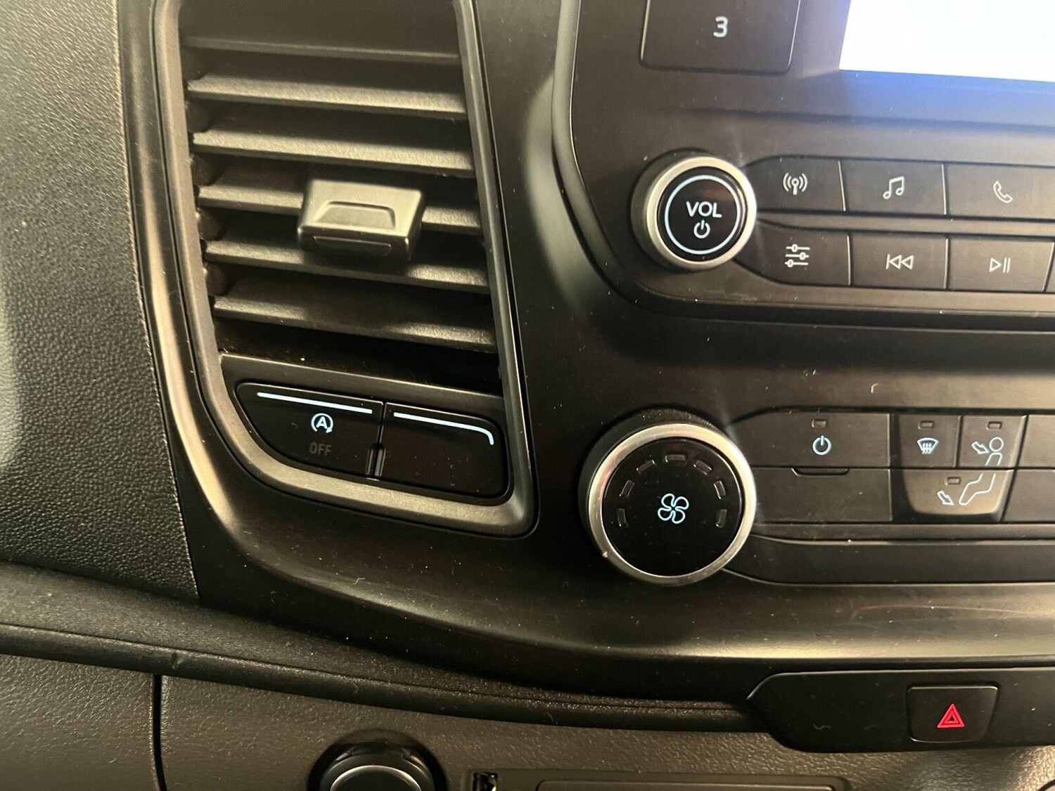 Used Ford Transit 2019 for sale - 75591078: Photo 19