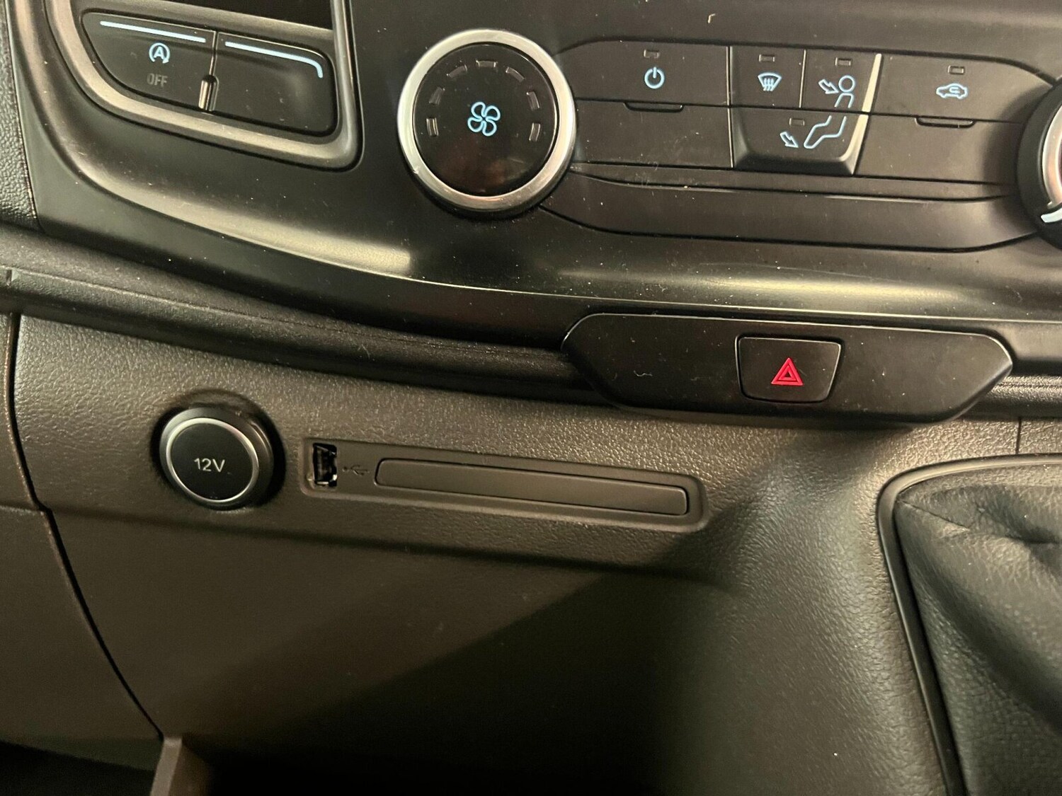 Used Ford Transit 2019 for sale - 75591078: Photo 20