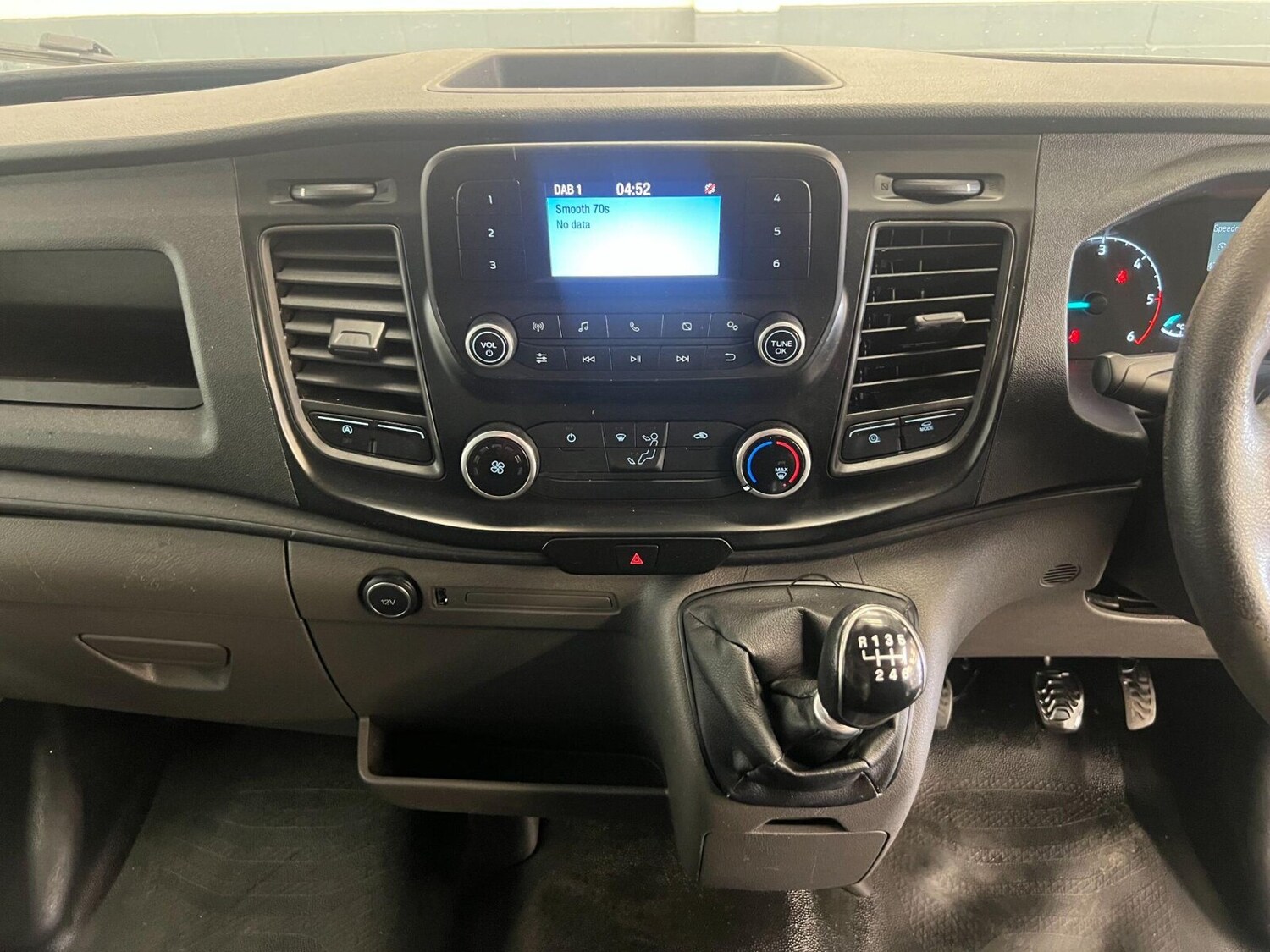 Used Ford Transit 2019 for sale - 75591078: Photo 26