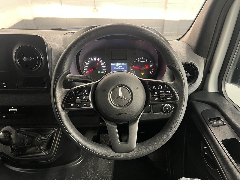 Used Mercedes-Benz Sprinter 2024 for sale - 76903975: Photo 17