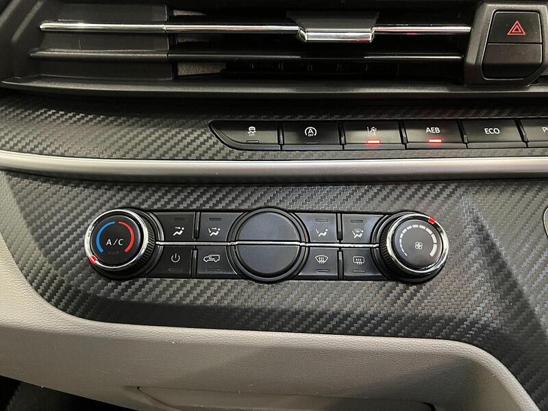 Used Maxus Deliver 9 2022 for sale - 76904203: Photo 32