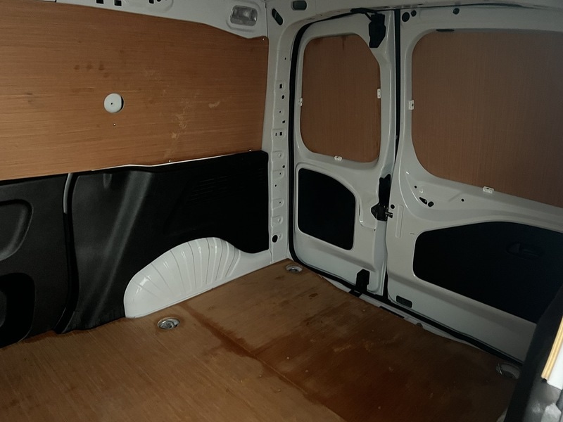 Used Peugeot Partner 2024 for sale - 77521602: Photo 32