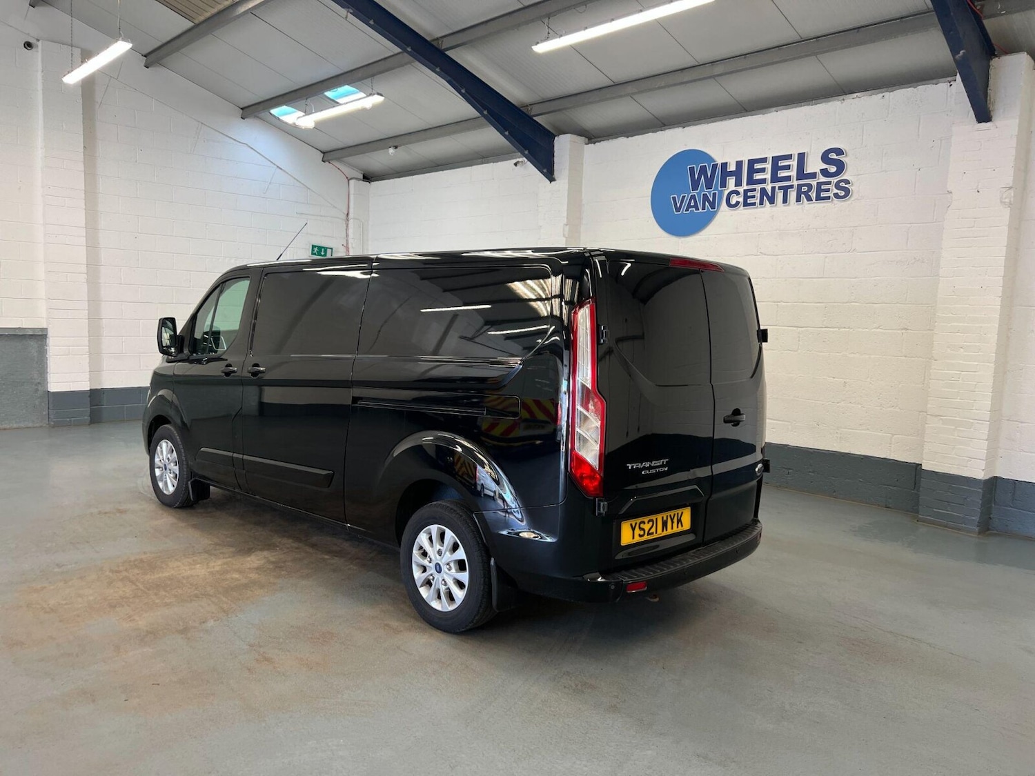 Used Ford Transit Custom 2021 for sale - 76007978: Photo 2