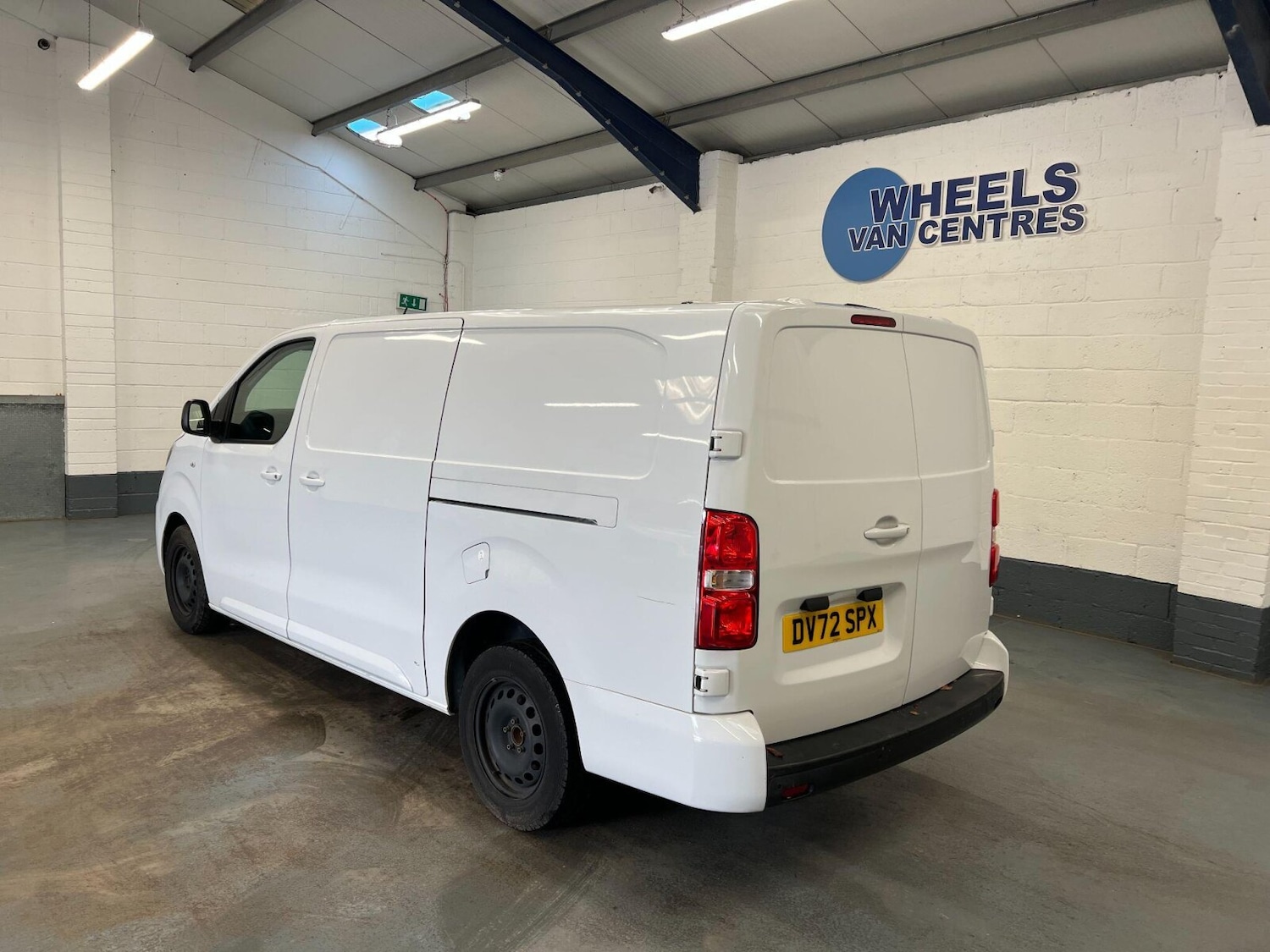 Used Vauxhall Vivaro 2022 for sale - 76366394: Photo 2