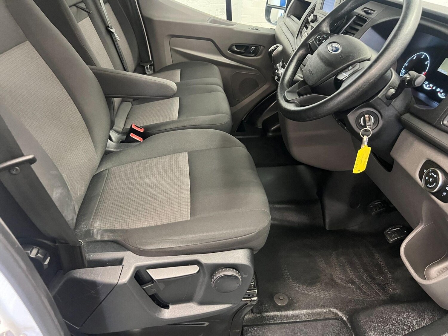 Used Ford Transit 2023 for sale - 75406699: Photo 9