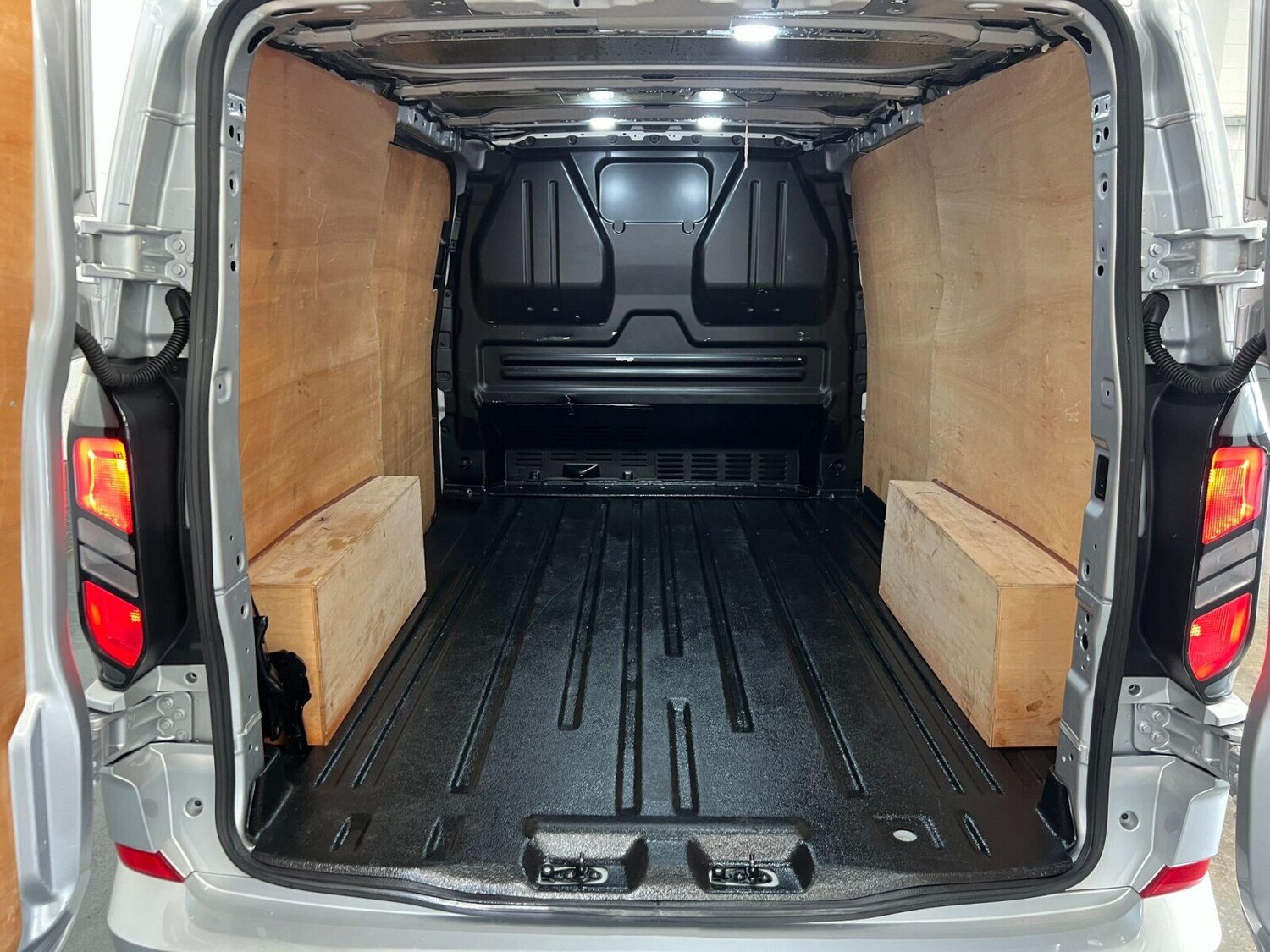 Used Ford Transit Custom 2024 for sale - 76203727: Photo 31