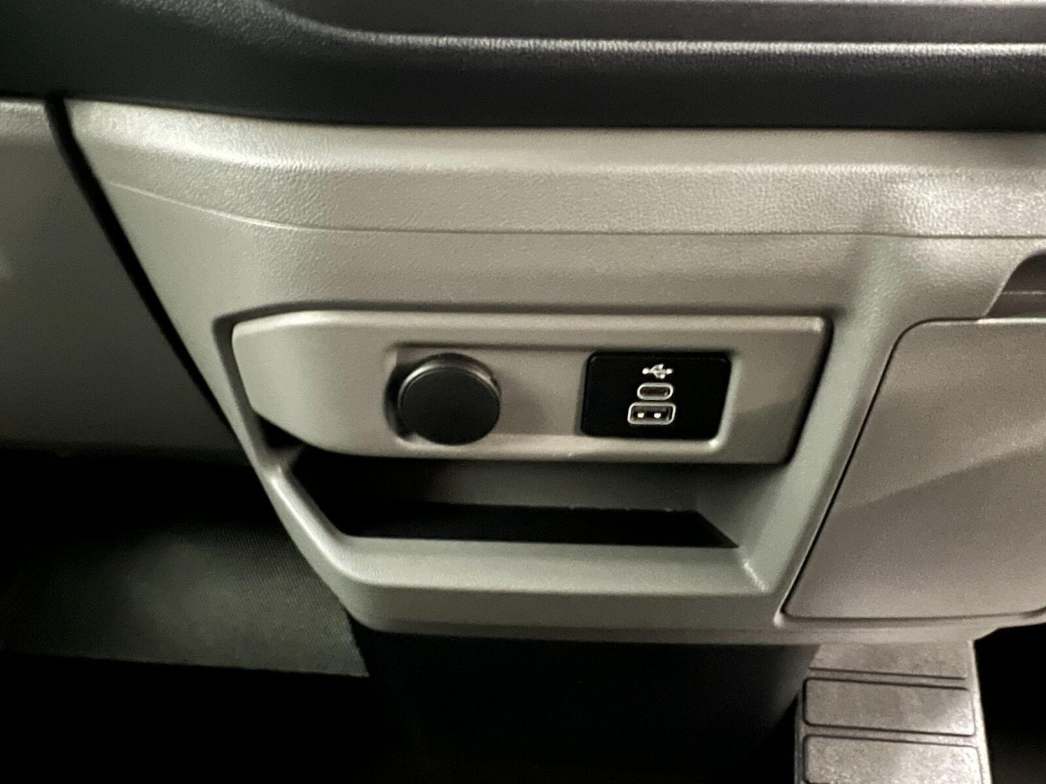 Used Ford Transit Custom 2024 for sale - 76595304: Photo 28