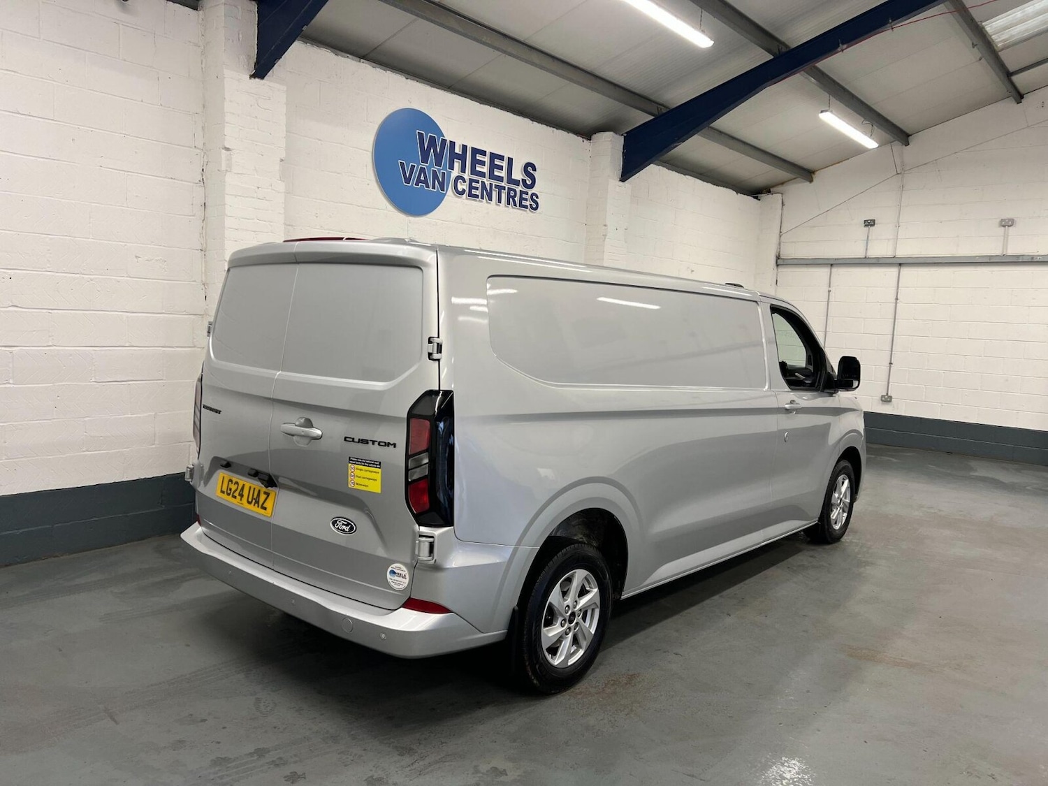 Used Ford Transit Custom 2024 for sale - 76595304: Photo 5