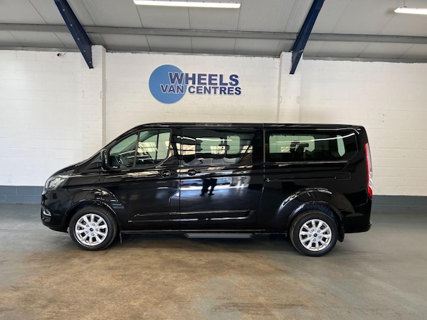 Used Ford Tourneo Custom 2022 for sale - 76172326: Photo 2