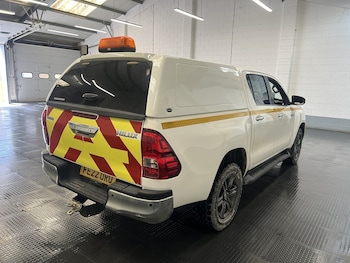 Used Toyota Hilux 2022 for sale - 79445867: Photo