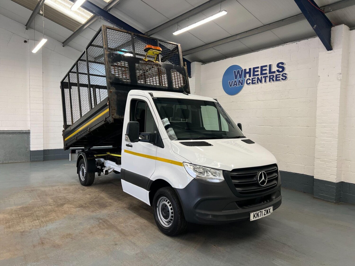 Used Mercedes-Benz Sprinter 2021 for sale - 76140220: Photo 3