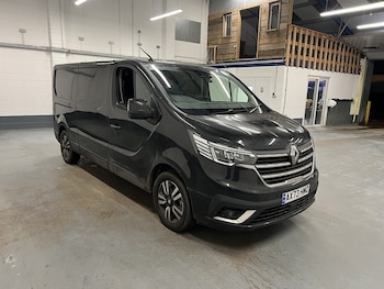 Used Renault Trafic 2023 for sale - 76982528: Photo