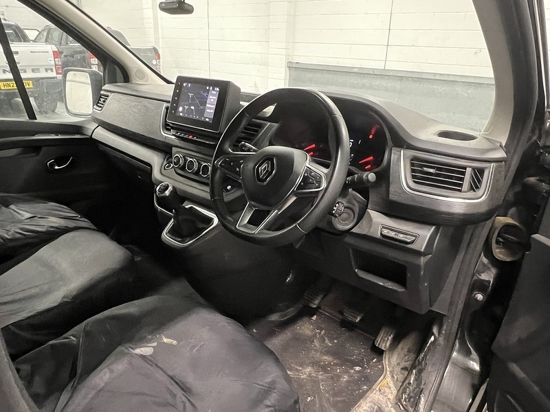 Used Renault Trafic 2023 for sale - 76982528: Photo 6