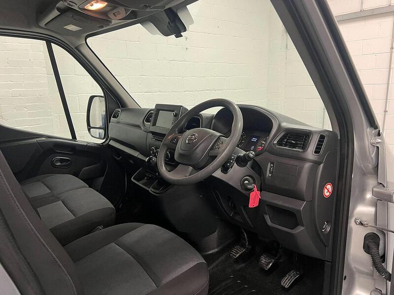 Used Nissan Interstar 2023 for sale - 76904410: Photo 27