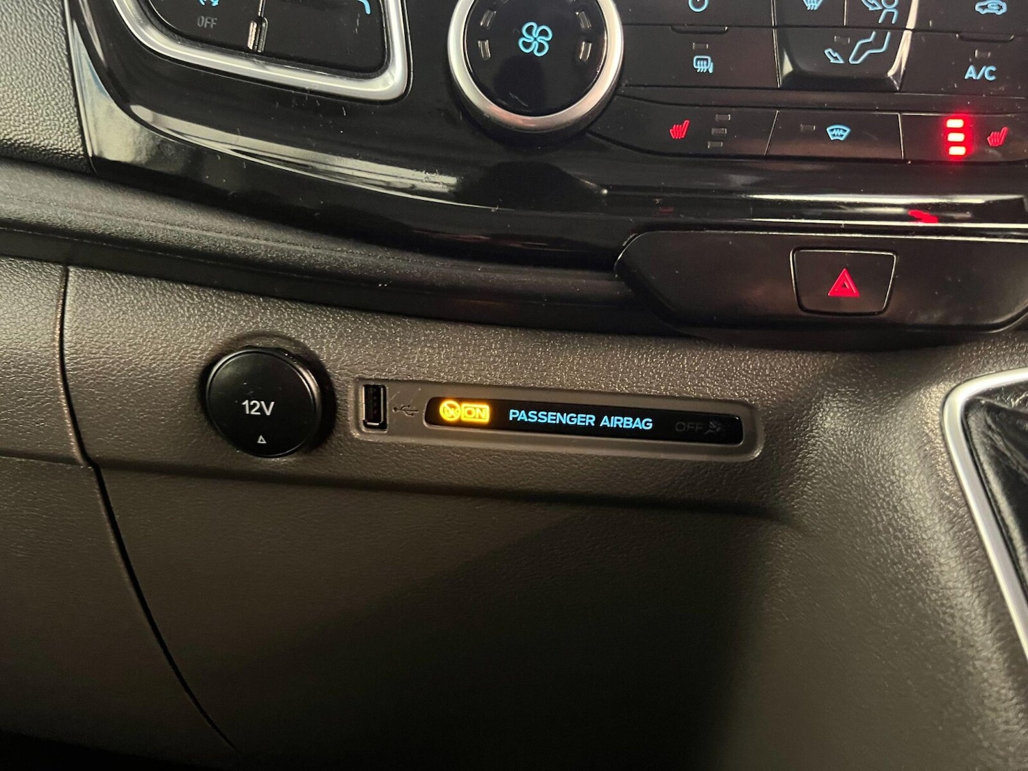 Used Ford Transit Custom 2022 for sale - 76868950: Photo 18