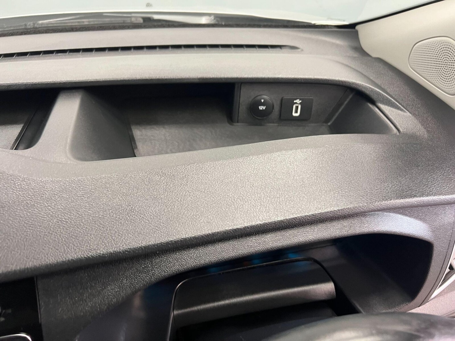 Used Ford Transit Custom 2022 for sale - 76868950: Photo 20