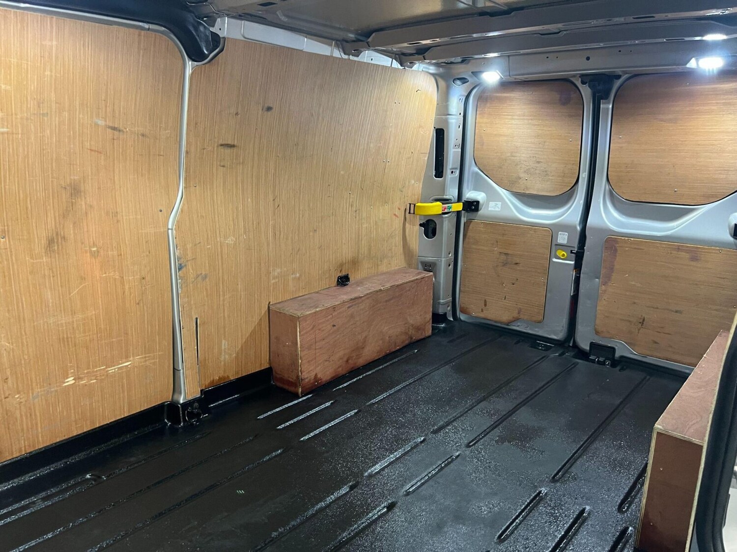 Used Ford Transit Custom 2022 for sale - 76868950: Photo 35