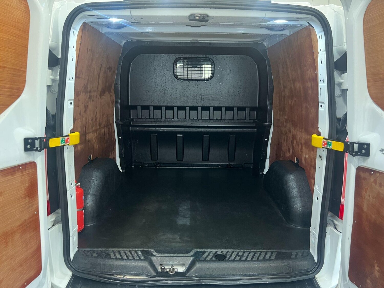 Used Ford Transit Custom 2022 for sale - 76112041: Photo 28