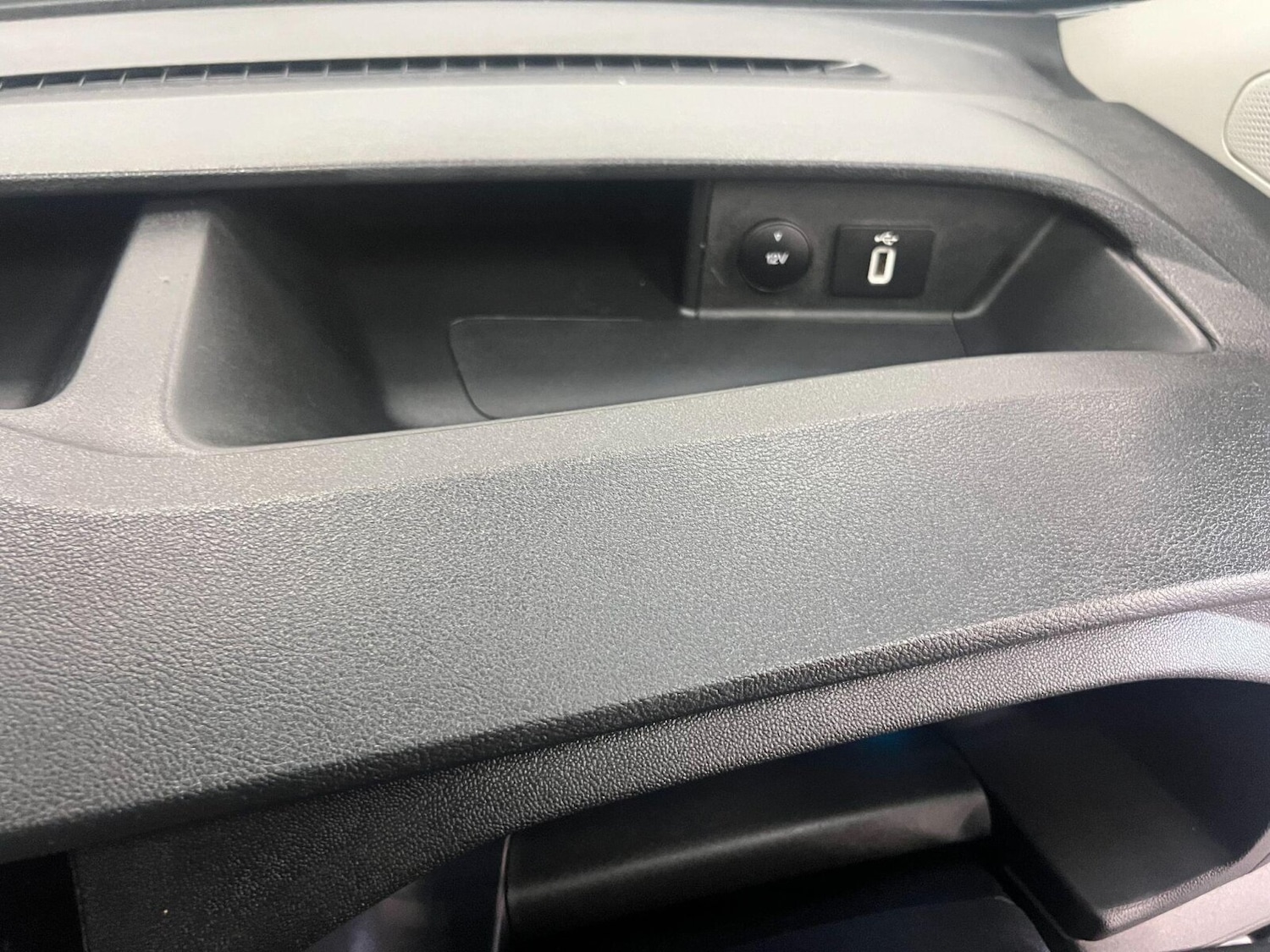 Used Ford Transit Custom 2022 for sale - 76112041: Photo 42