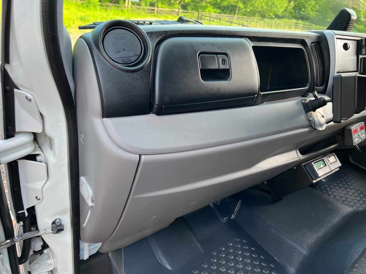 Vehicle 29