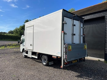 Used Mitsubishi Canter 2021 for sale - 75404070: Photo