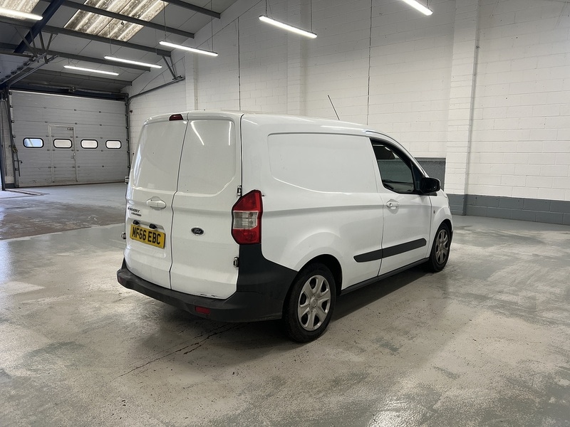 Used Ford Transit Courier 2016 for sale - 77591368: Photo 3