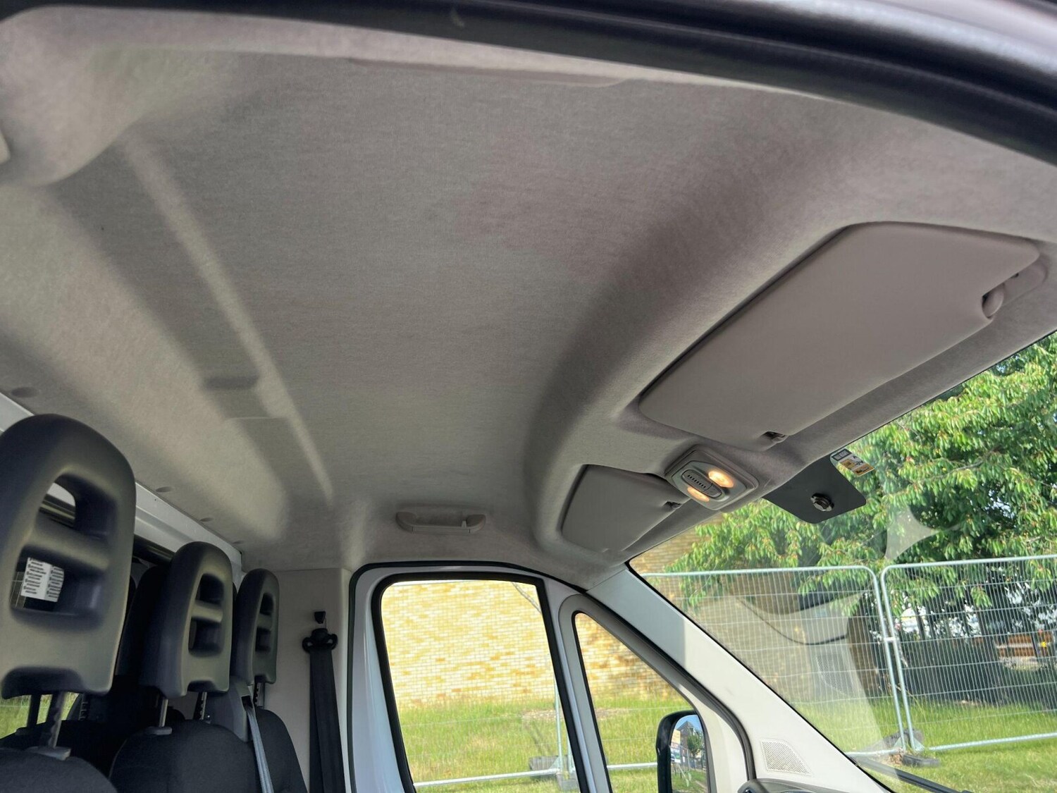 Vehicle 29