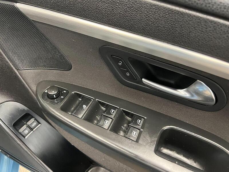 Used Volkswagen EOS 2008 for sale - 76904010: Photo 13