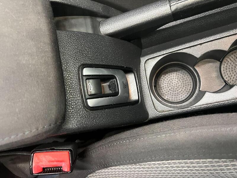 Used Volkswagen EOS 2008 for sale - 76904010: Photo 24