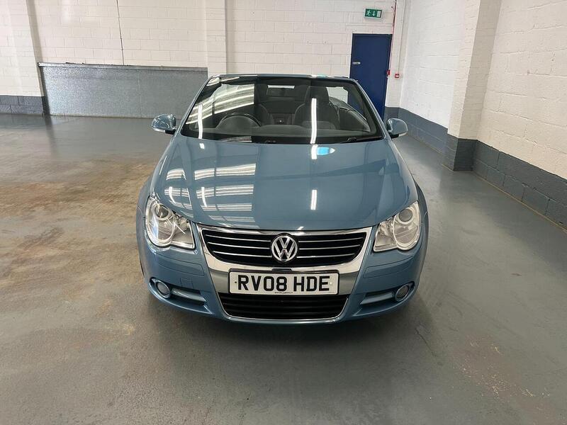 Used Volkswagen EOS 2008 for sale - 76904010: Photo 8