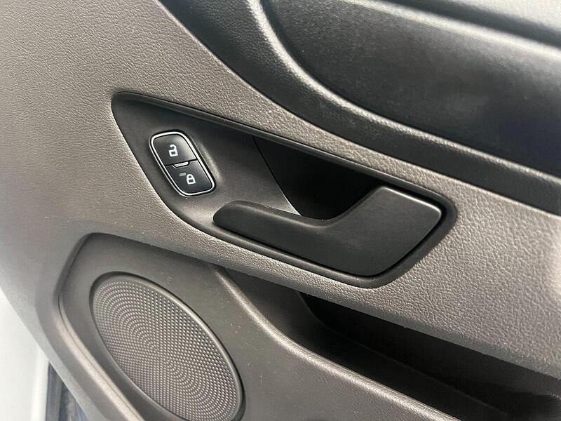 Used Ford Transit Custom 2022 for sale - 76903890: Photo 12