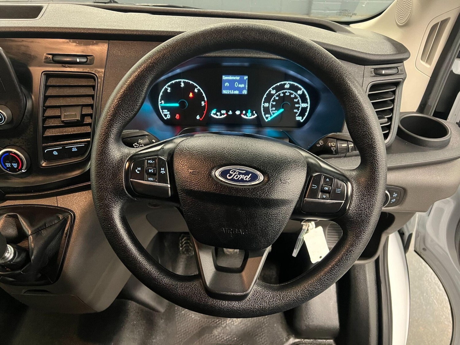 Used Ford Transit 2024 for sale - 76872558: Photo 29