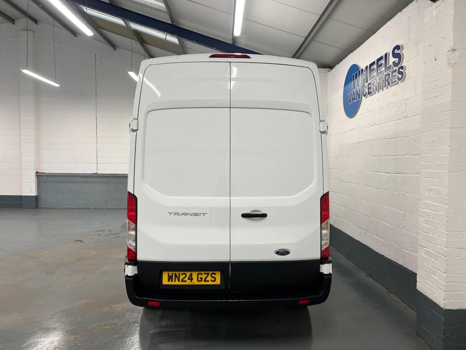 Used Ford Transit 2024 for sale - 76872558: Photo 6