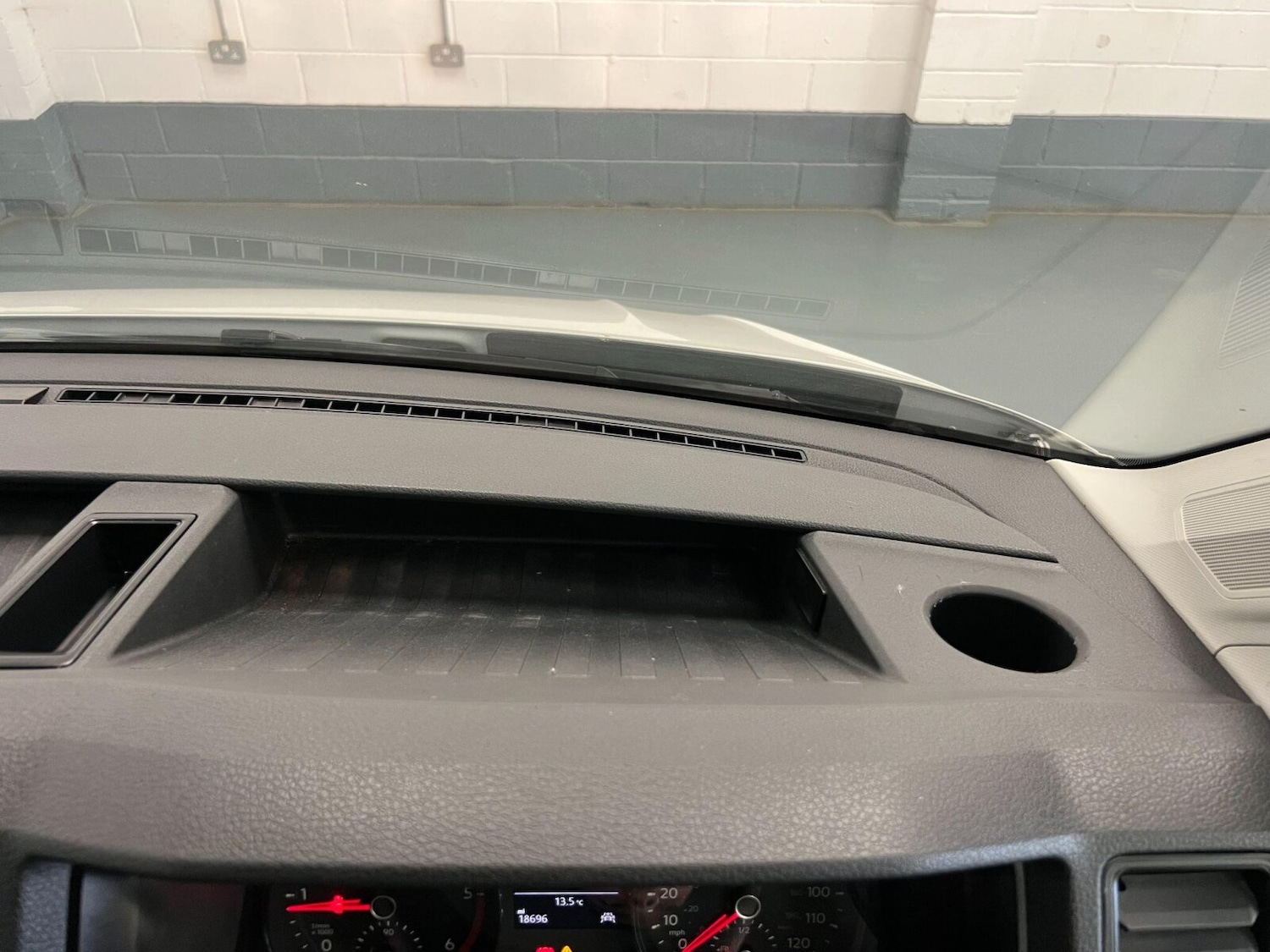 Used Volkswagen Crafter 2024 for sale - 76870376: Photo 31