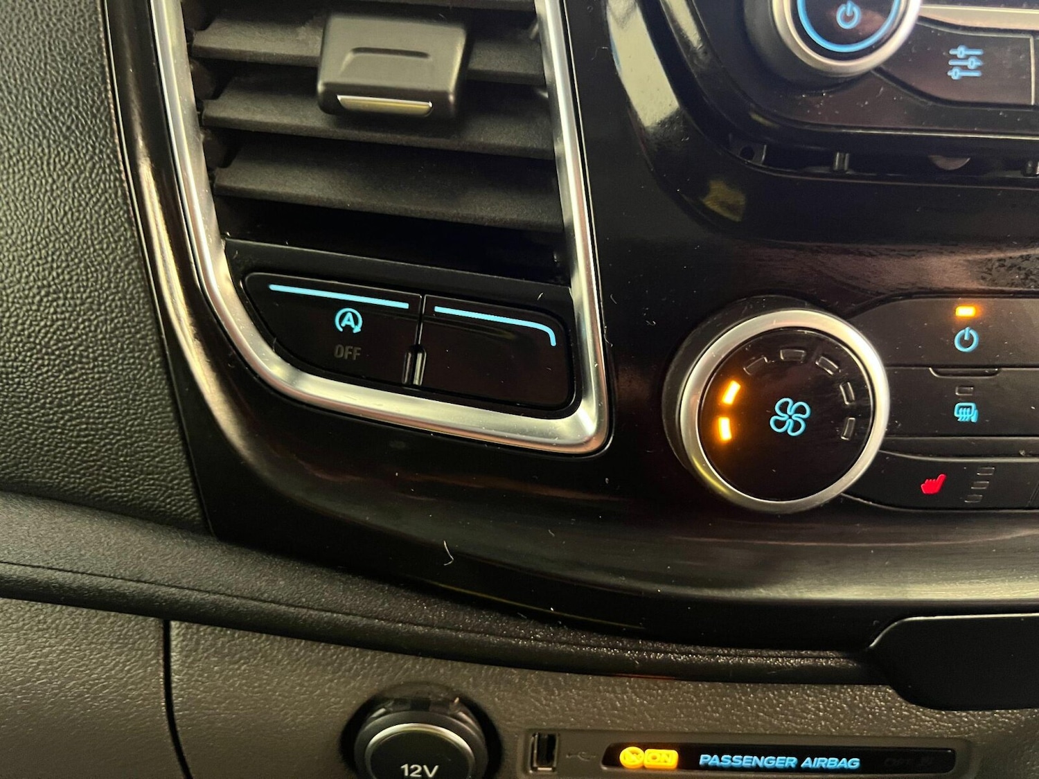 Used Ford Transit Custom 2020 for sale - 76868400: Photo 15