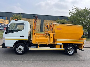 Used Mitsubishi Canter 2020 for sale - 78712902: Photo