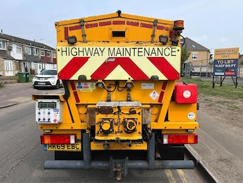 Used Mitsubishi Canter 2020 for sale - 78712902: Photo
