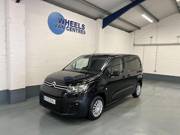 Used Citroen Berlingo 2020 for sale - 76904411: Photo