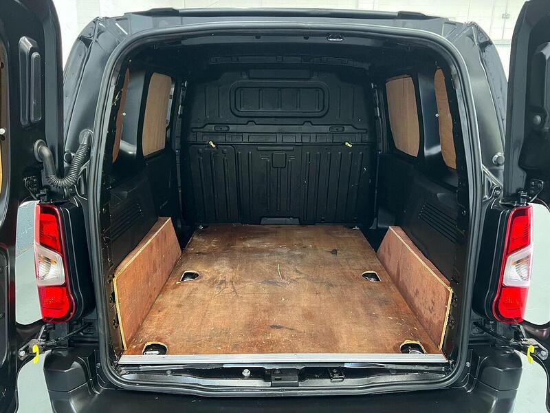 Used Citroen Berlingo 2020 for sale - 76904411: Photo 35