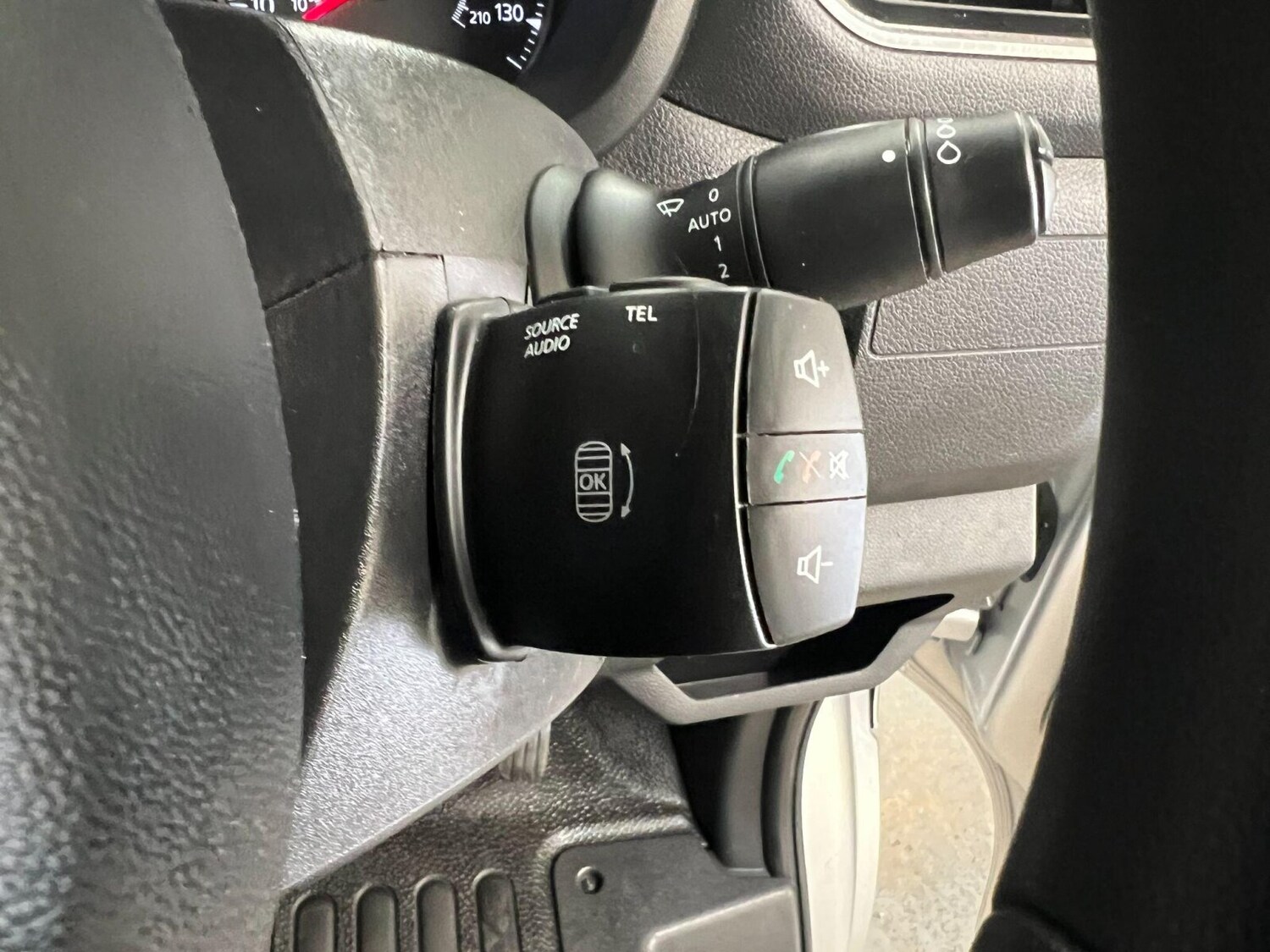 Used Renault Master 2023 for sale - 76366410: Photo 12