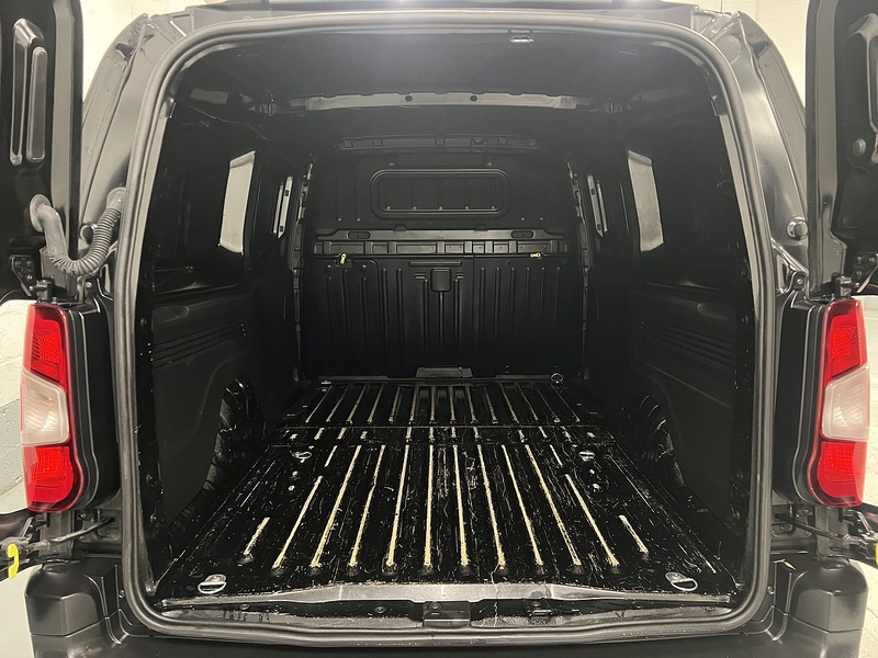 Used Fiat Doblo 2024 for sale - 77643355: Photo 37