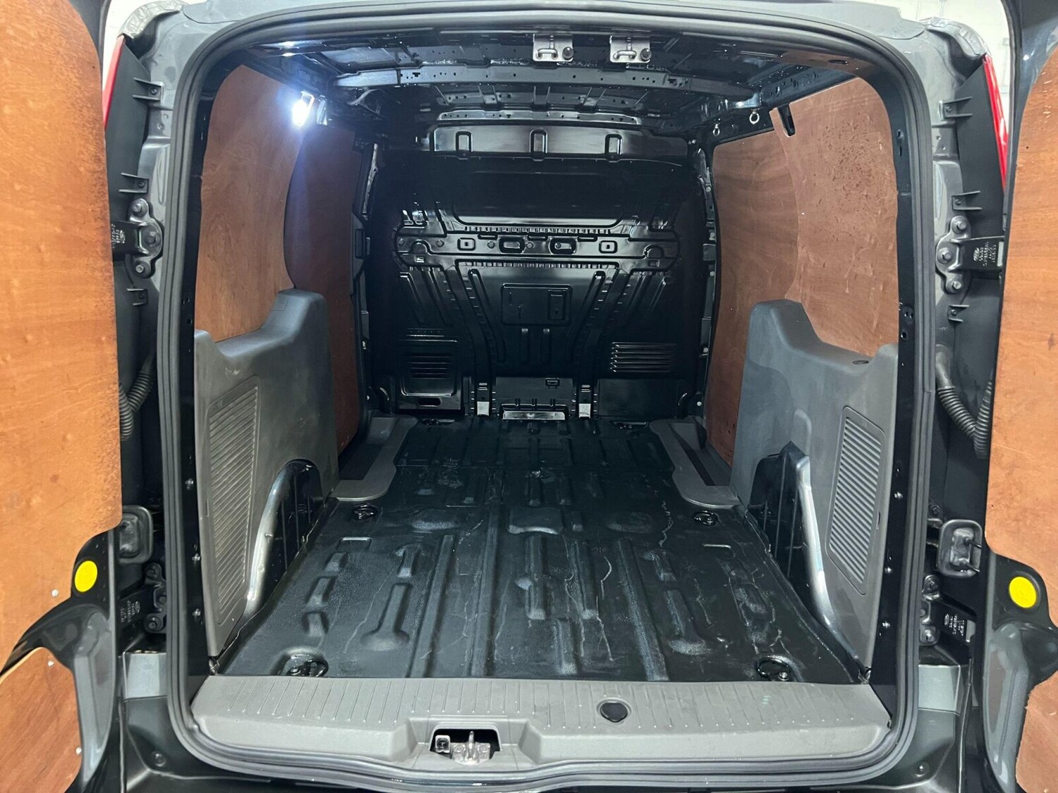 Used Ford Transit Connect 2022 for sale - 76196117: Photo 33