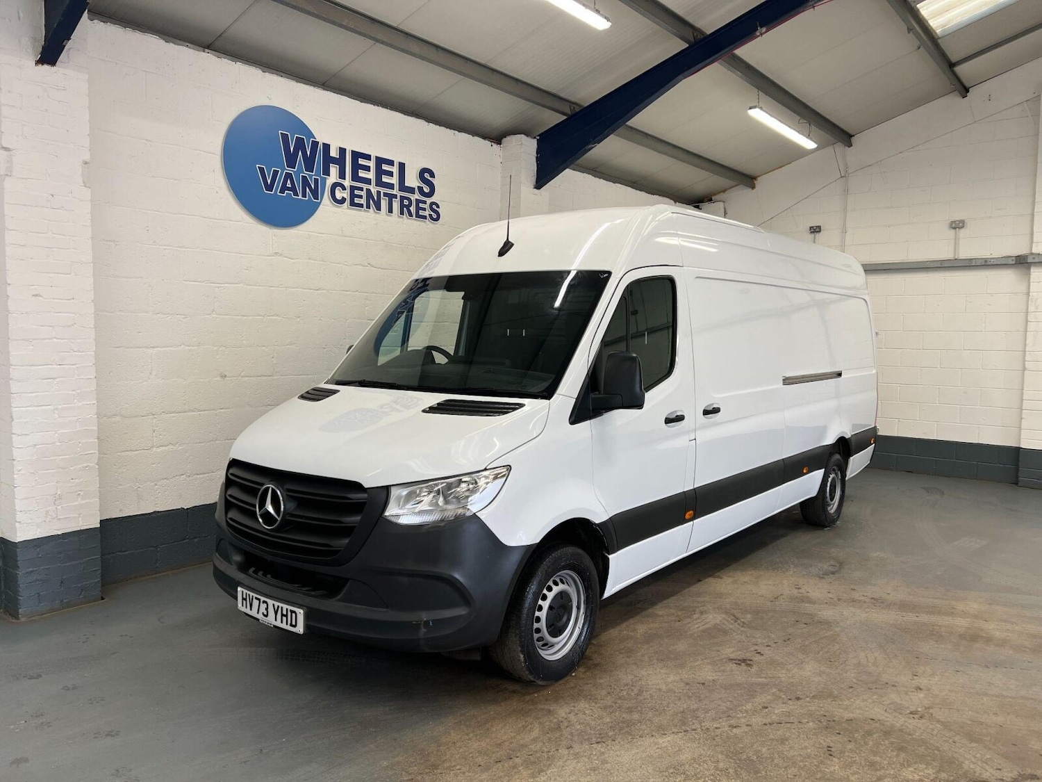 Used Mercedes-Benz Sprinter 2023 for sale - 76428296: Photo 1