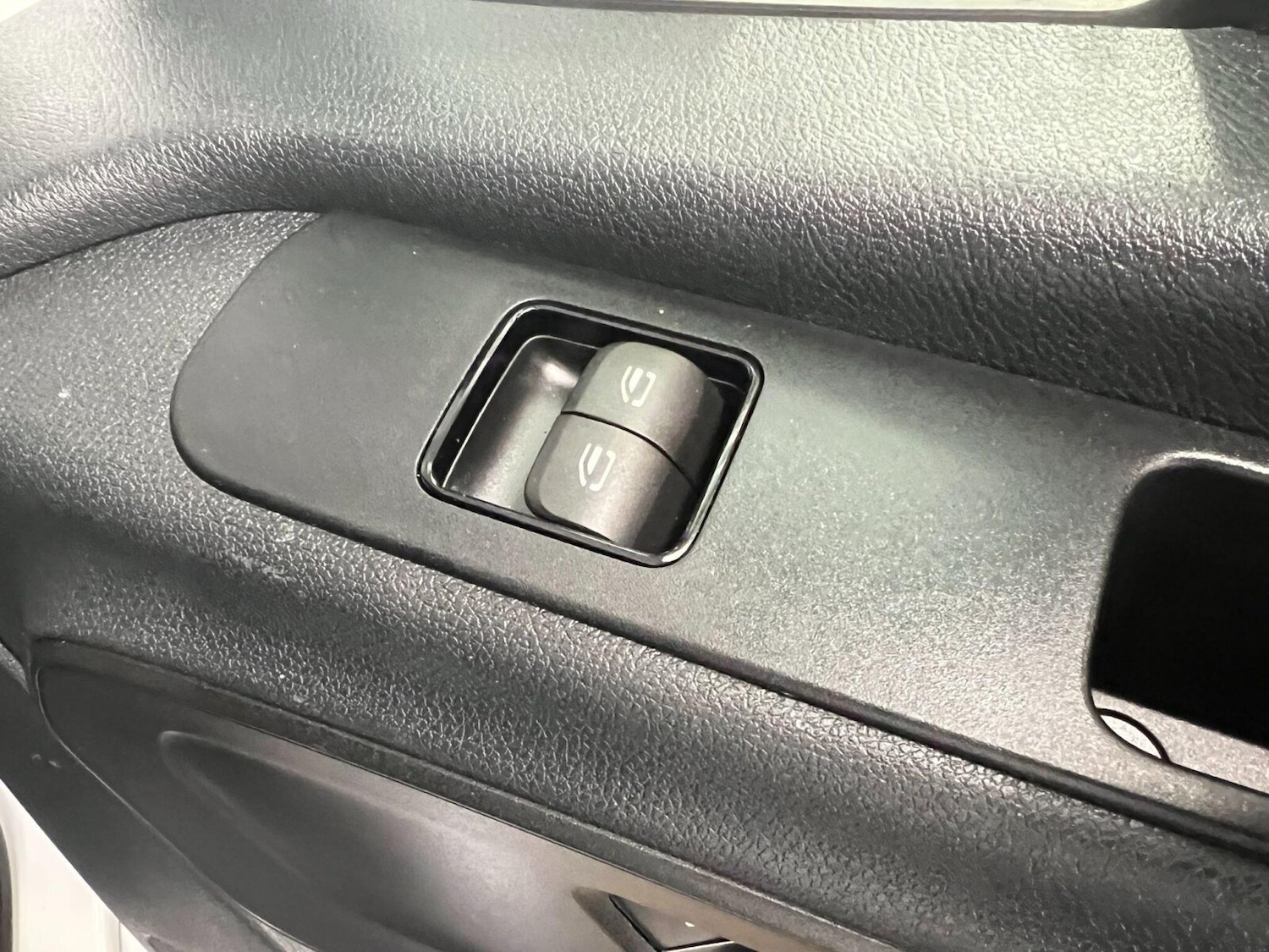 Used Mercedes-Benz Sprinter 2023 for sale - 76428296: Photo 12