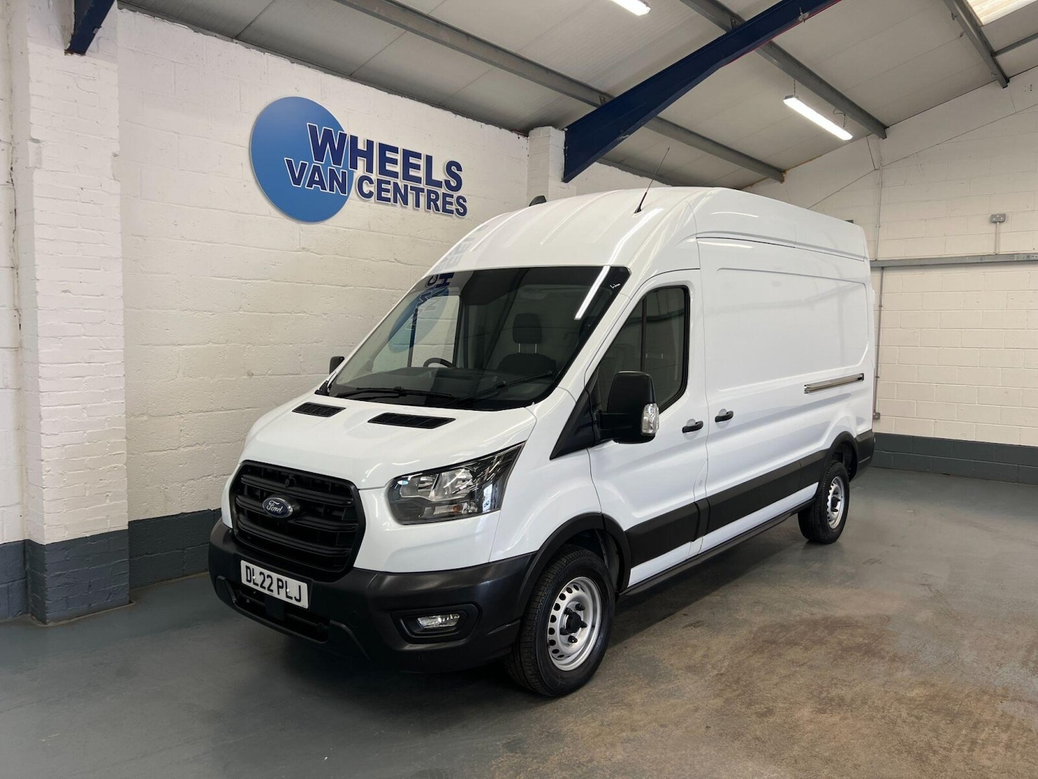 Used Ford Transit 2022 for sale - 76868731: Photo 1