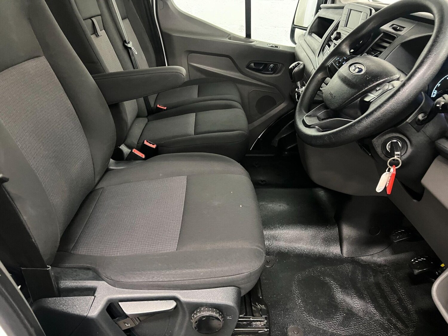 Used Ford Transit 2020 for sale - 76203559: Photo 10