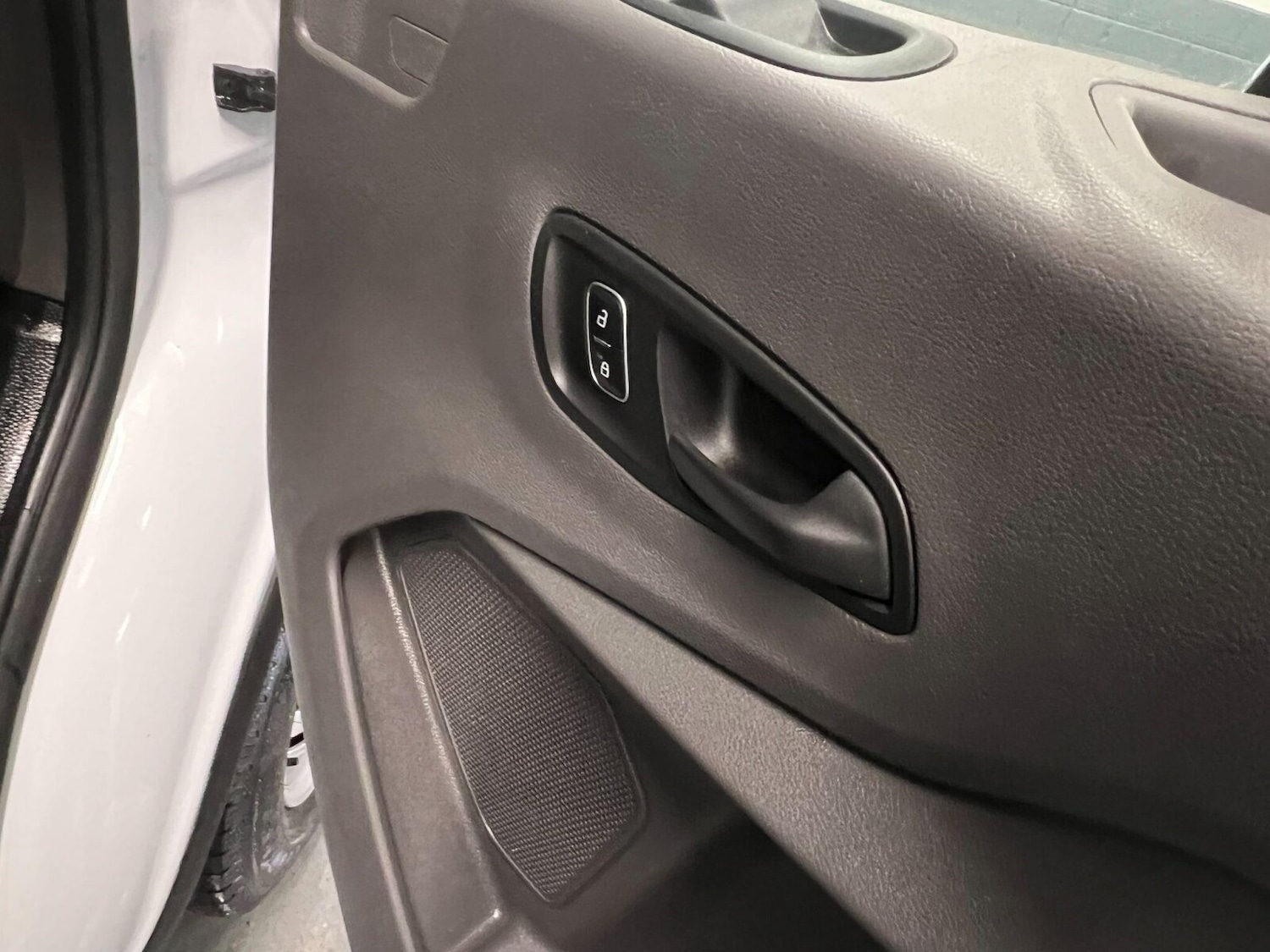 Used Ford Transit 2024 for sale - 76709456: Photo 30